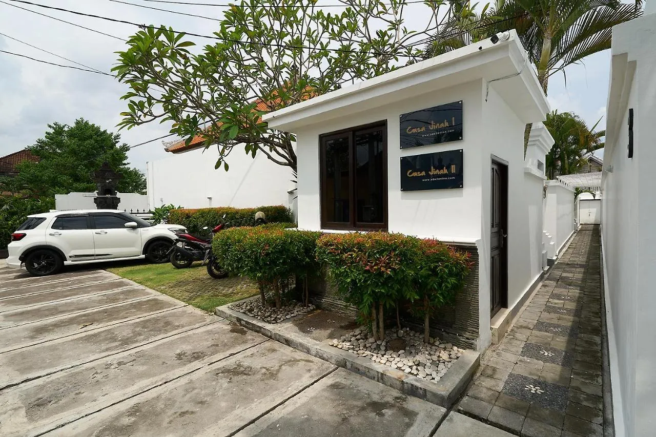Casa Jinah 2 I Simply Modern Twin Villas Seminyak Indonesië